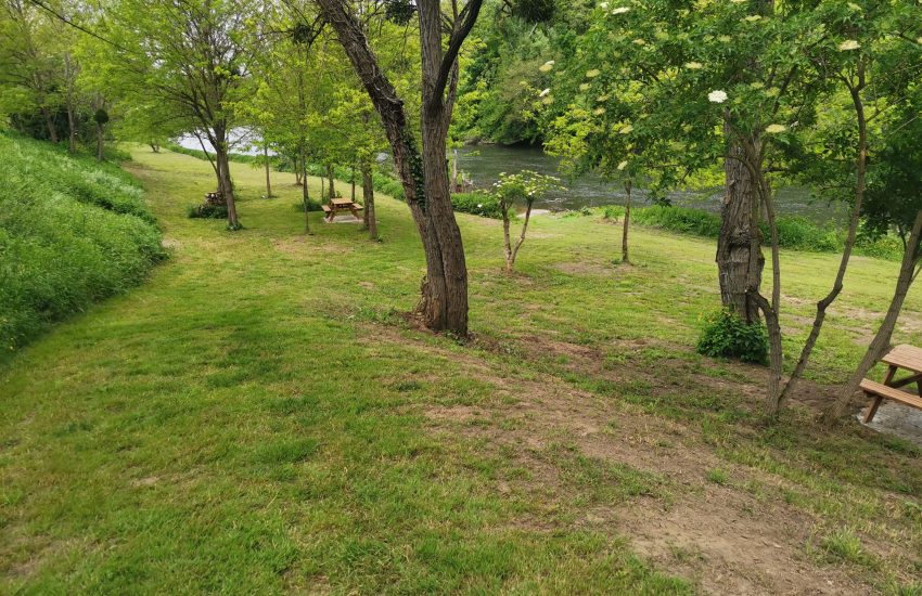 Photo du village sur page d'accueil